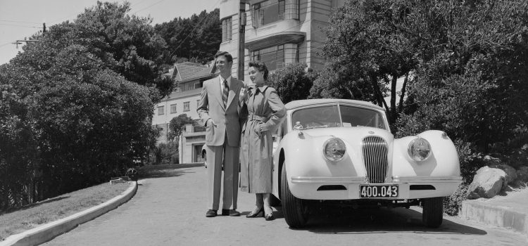 Sharp suits, 1960